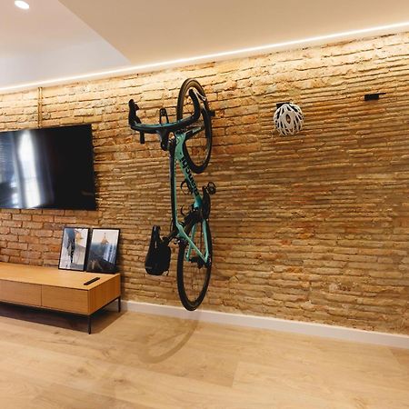 Bravissimo Cort Reial Duplex, Spacious With 3 Bedrooms Girona Ngoại thất bức ảnh