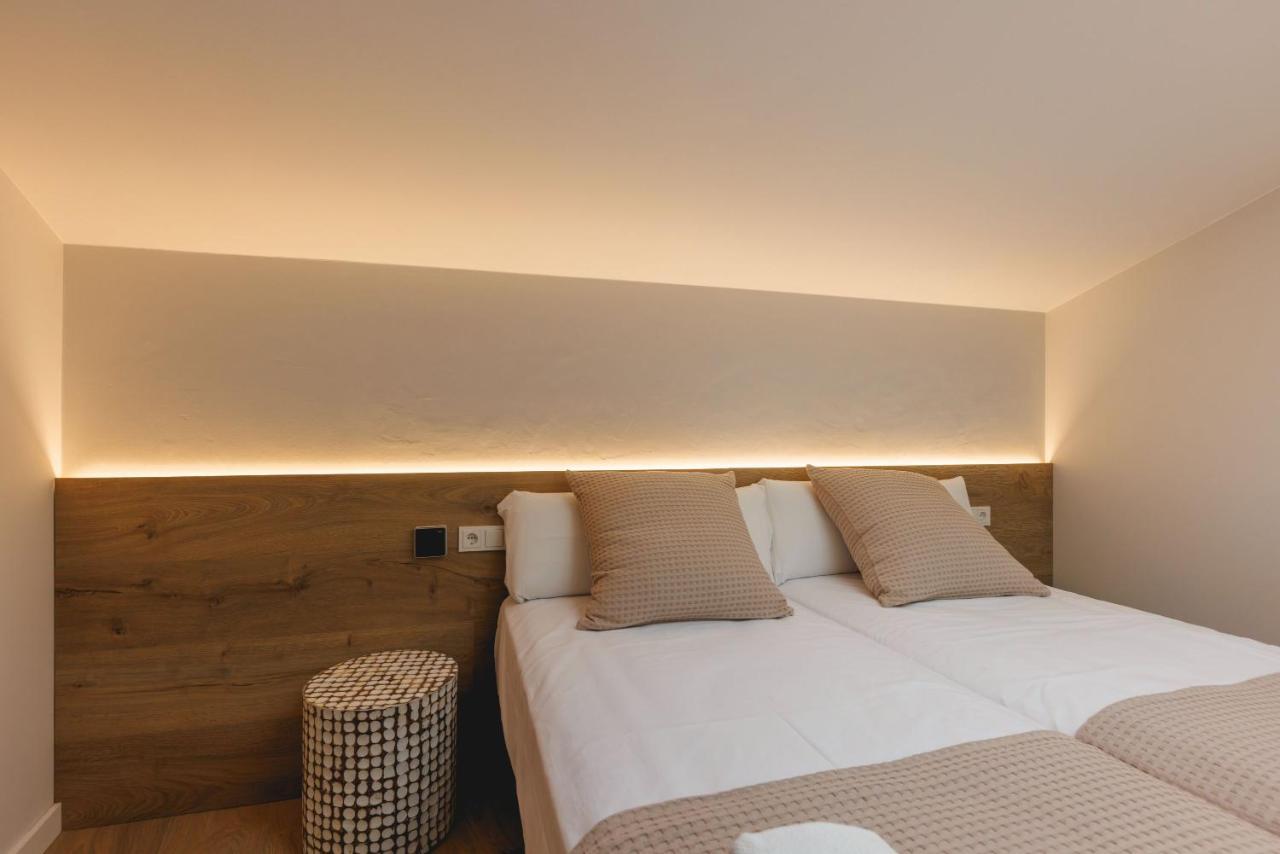 Bravissimo Cort Reial Duplex, Spacious With 3 Bedrooms Girona Ngoại thất bức ảnh