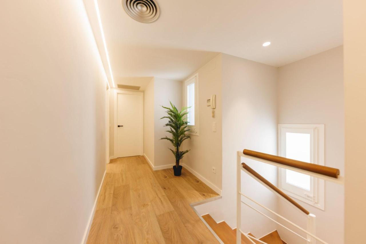 Bravissimo Cort Reial Duplex, Spacious With 3 Bedrooms Girona Ngoại thất bức ảnh