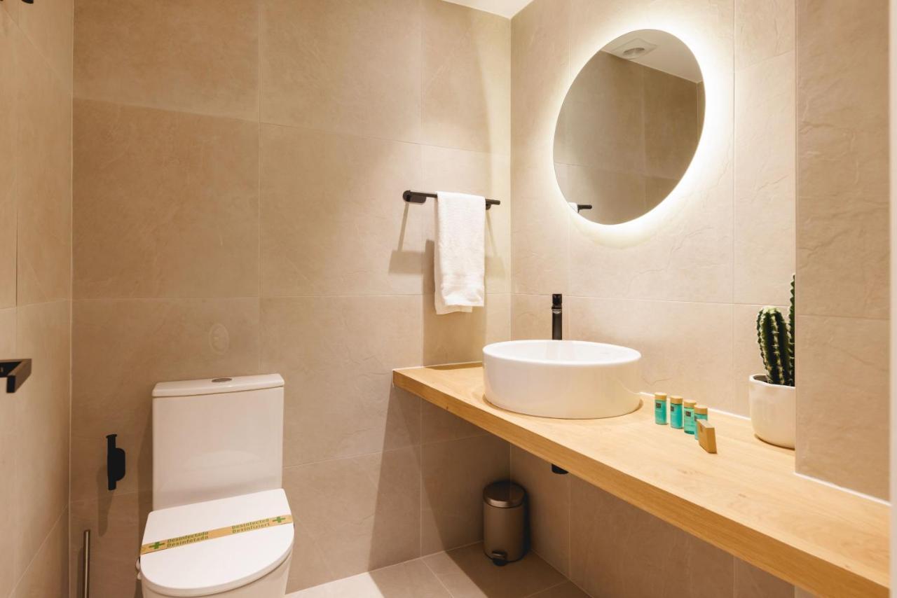 Bravissimo Cort Reial Duplex, Spacious With 3 Bedrooms Girona Ngoại thất bức ảnh