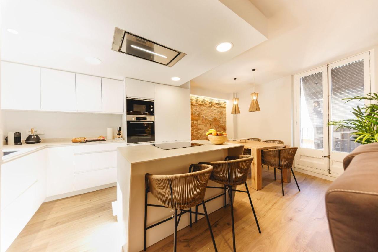 Bravissimo Cort Reial Duplex, Spacious With 3 Bedrooms Girona Ngoại thất bức ảnh