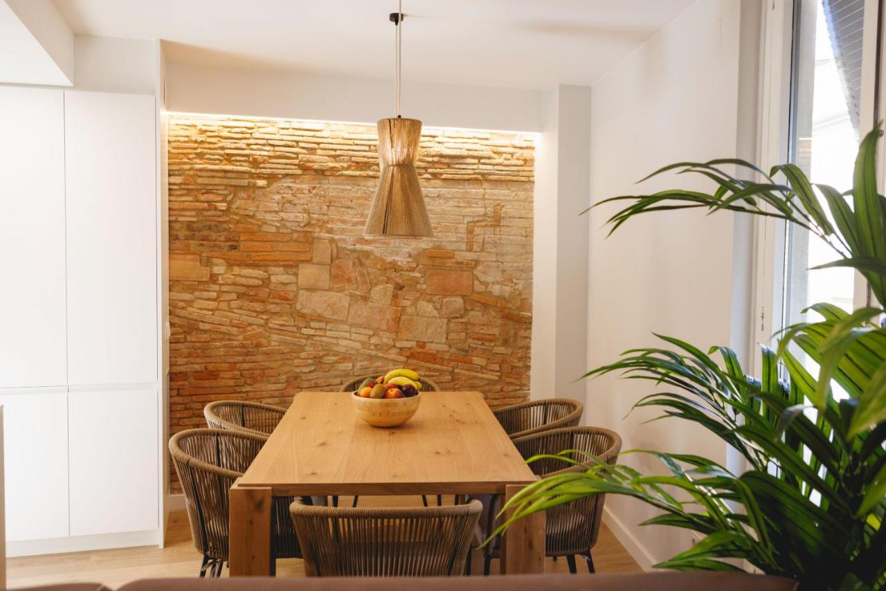 Bravissimo Cort Reial Duplex, Spacious With 3 Bedrooms Girona Ngoại thất bức ảnh